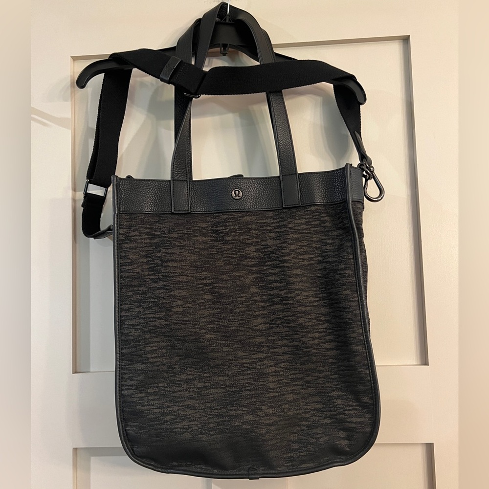LuLuLemon Black Tote Bag